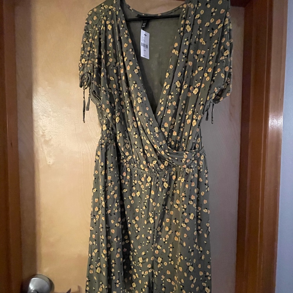 LANE BRYANT Green Floral Romper